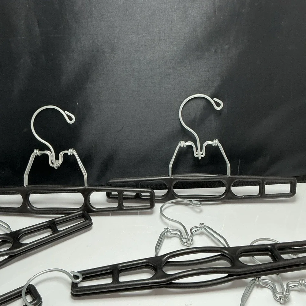 Lot of 7 Vintage Tamor Style Plastic Clamp Hangers Black Pants Skirt Retro Set